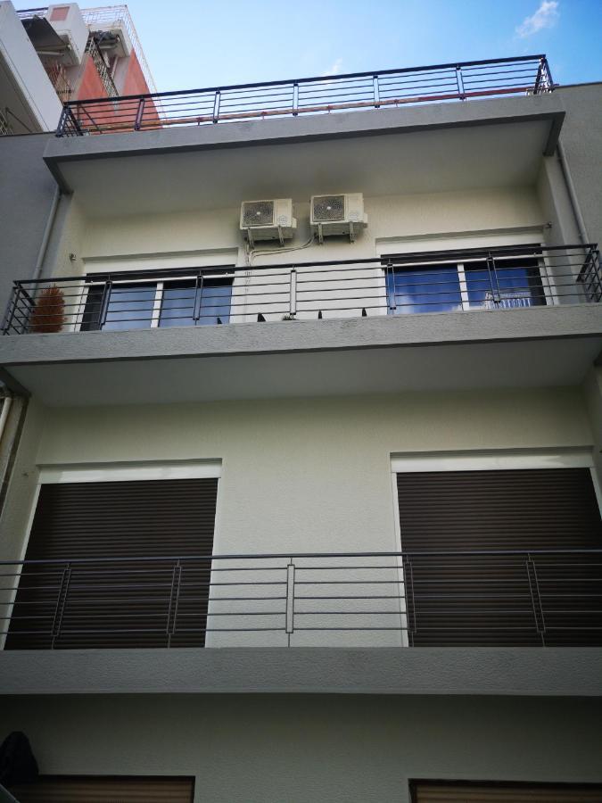 Explore Greece From Cozy City Centre Apartment Chalkida Bagian luar foto